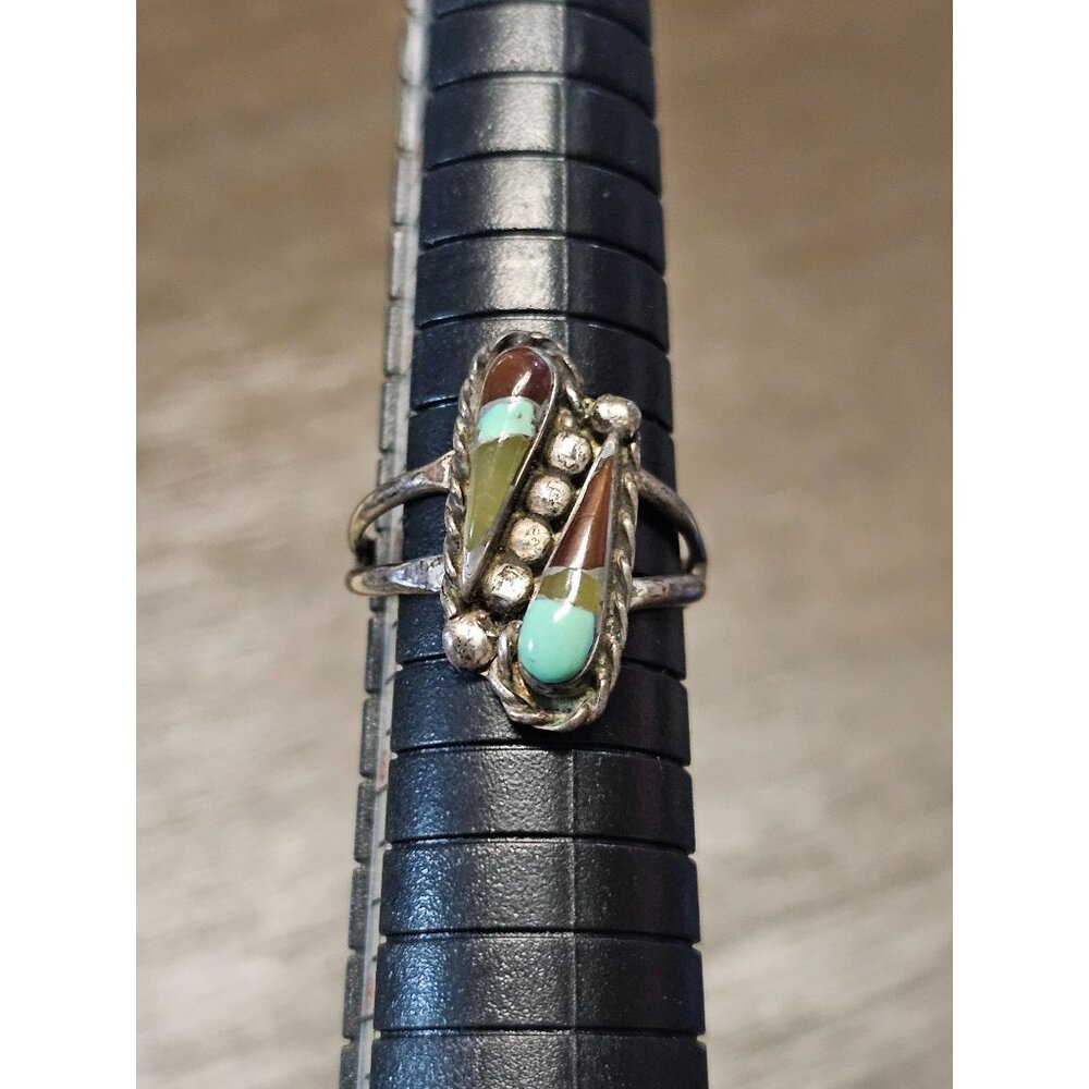 Swirling Vintage Zuni Turquoise Coral Sterling Silver Native American Ring Sz 7